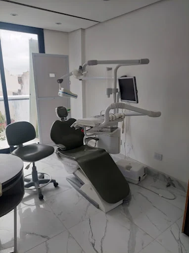 Odontos Salud Dental y Estética | Implantes, Ortodoncia, Periodoncia, Blanqueamiento, Tratamientos de Conducto