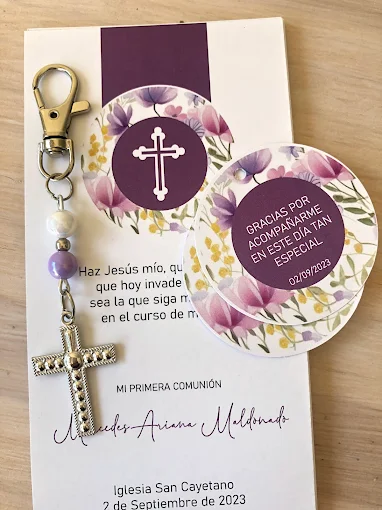 Lila Carrara | Diseño de Invitaciones, Souvenirs y Ambientación Visual para Eventos