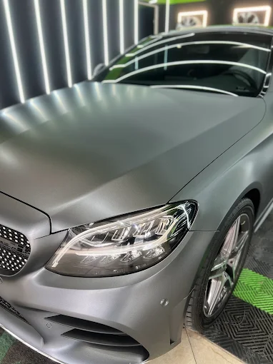 WOW Vehicular | Car Wrapping, Rotulación y Gráfica Automotriz para Particulares, Competición y Flotas