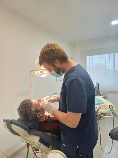 Consultorio Odontológico Integral Nueva Córdoba | Prótesis, Implantes