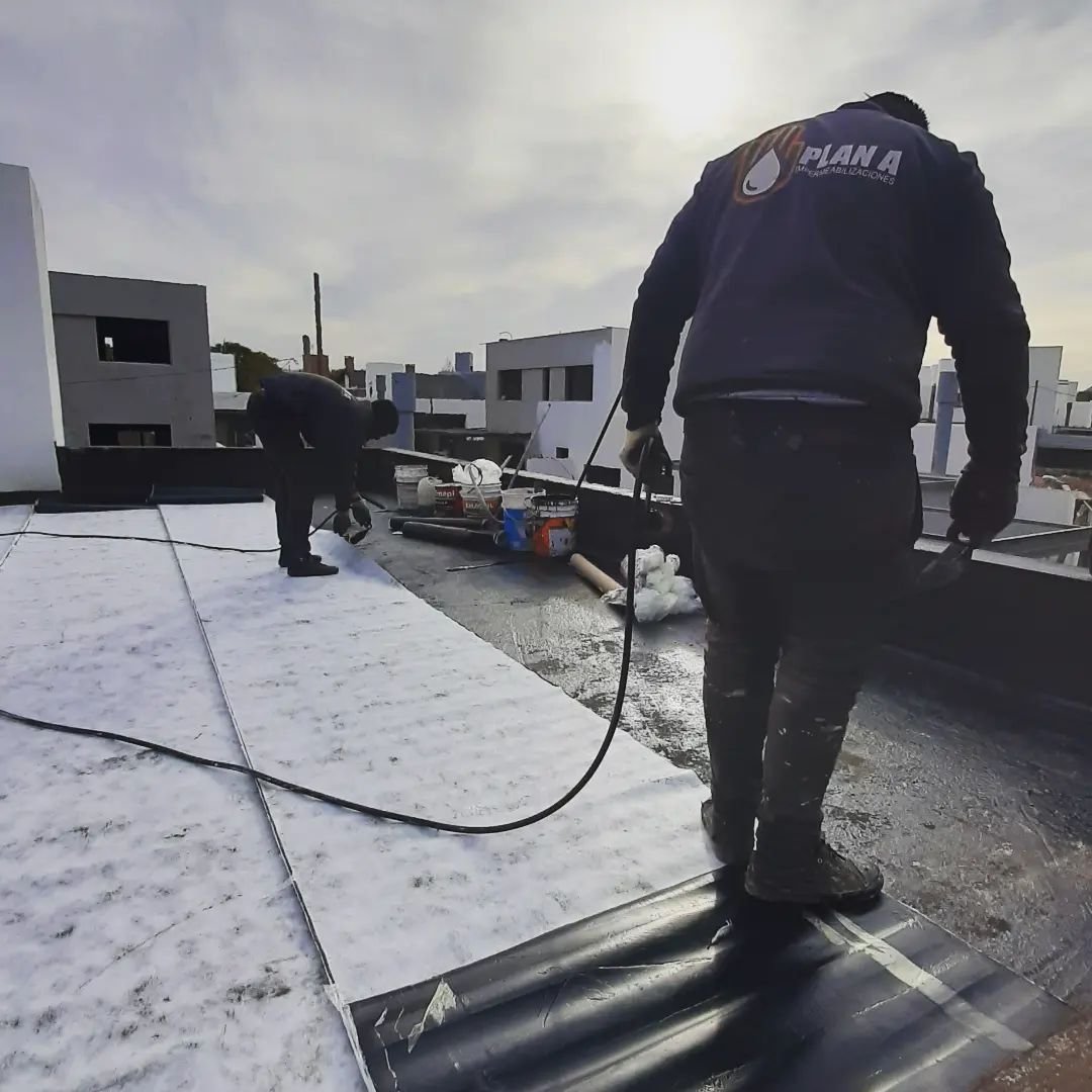 Plan A Impermeabilizaciones | Colocación de Membrana, Filtraciones y Goteras