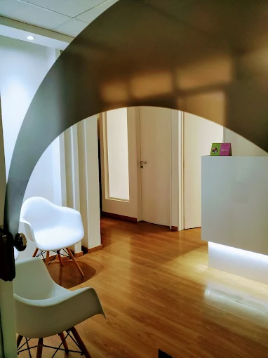 MEC Odontología | Clínica Dental con Tratamientos Mínimamente Invasivos y Eficaces