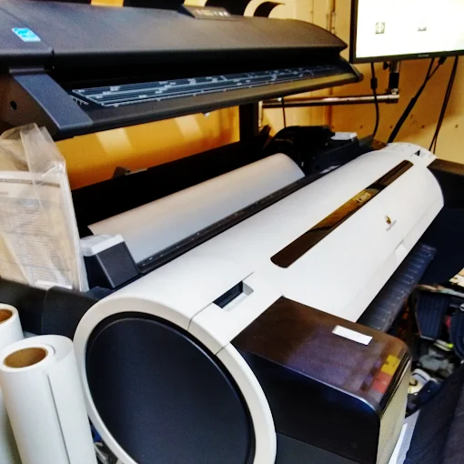 Casa San Francisco | Venta, Alquiler y Servicio Técnico de Equipos Multifunción, Copiado Profesional, Impresión Digital