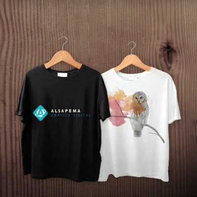 mockup-black-and-white-t-shirt