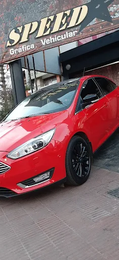 Speed Gráfica | Rotulación Vehicular, Cartelería Comercial y Gráfica de Gran Formato