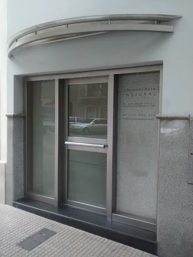 Clínica Ibáñez | Odontología Integral, Ortodoncia, Implantología