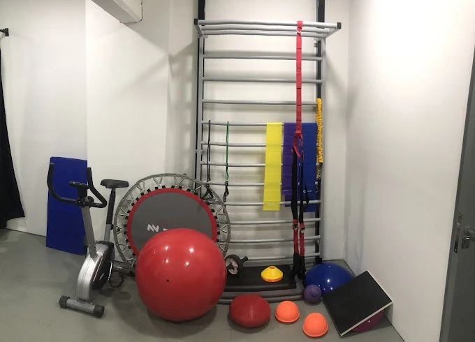 KinesioTraining |Quiropraxia, Rehabilitación Deportiva, Fisioterapia