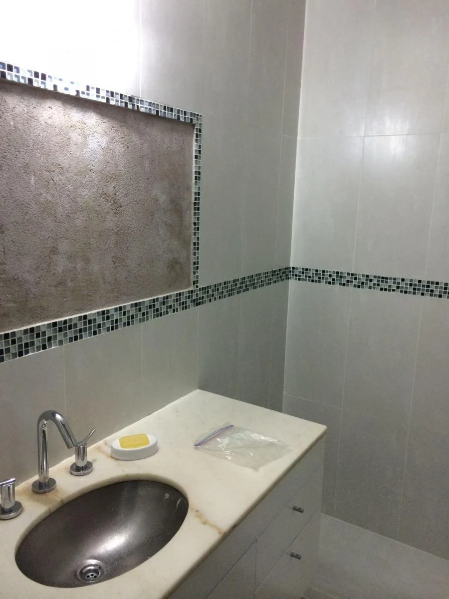 Semipiso en Venta de 3 Dormitorios y 115 m² con Cochera, Balcón