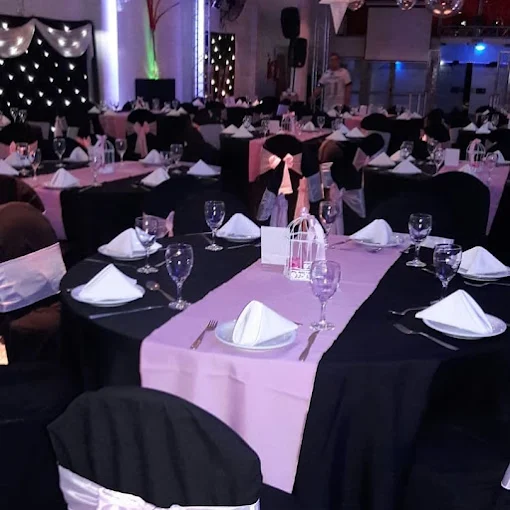 Casa Chicha | Alquiler de Vajillas, Mesas, Sillas y más para la Organización de tus Eventos