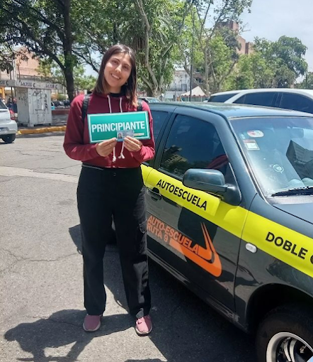 Autoescuela Ruta 9 | Clases de Manejo para Principiantes y Conductores Avanzados