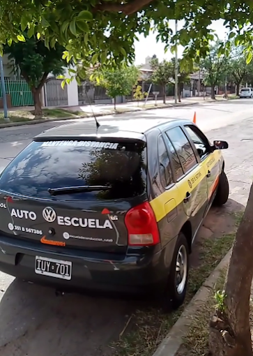 Autoescuela Ruta 9 | Clases de Manejo para Principiantes y Conductores Avanzados