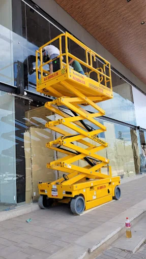 Alquiler de Autoelevadores y Plataformas de Elevación
