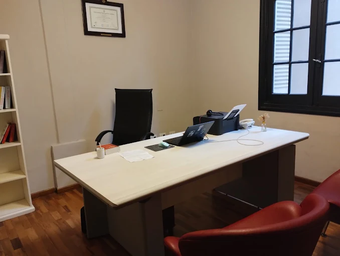 Rodrigo Martínez | Abogado de Familia Especializado en Divorcios, Alimentos, Sucesiones