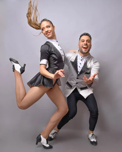 Toloza Fotografía | Sesiones en Estudio y Exteriores con Calidad, Estética y Autenticidad