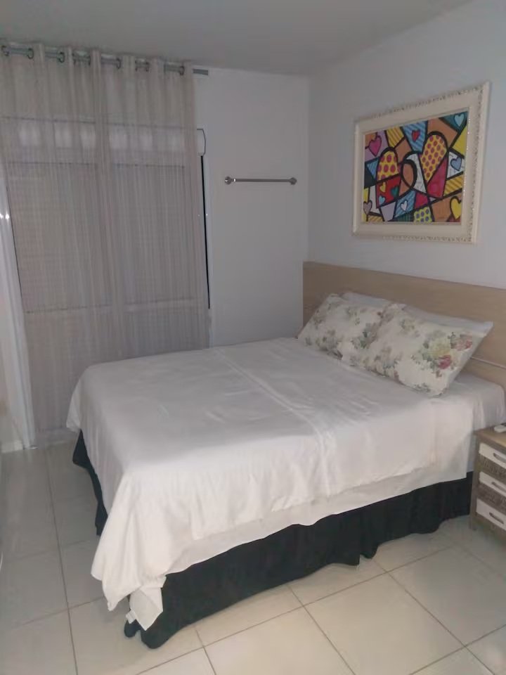 Alquiler: Departamento Elegante y Funcional en Ingleses, Florianópolis (A 50m de la Playa)