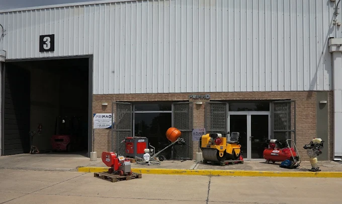 PRIMAQ SAS | Alquiler de Máquinas, Herramientas, Torre Elevadora, Hormigoneras, Pisón de Compactación y Allanadora de Hormigón