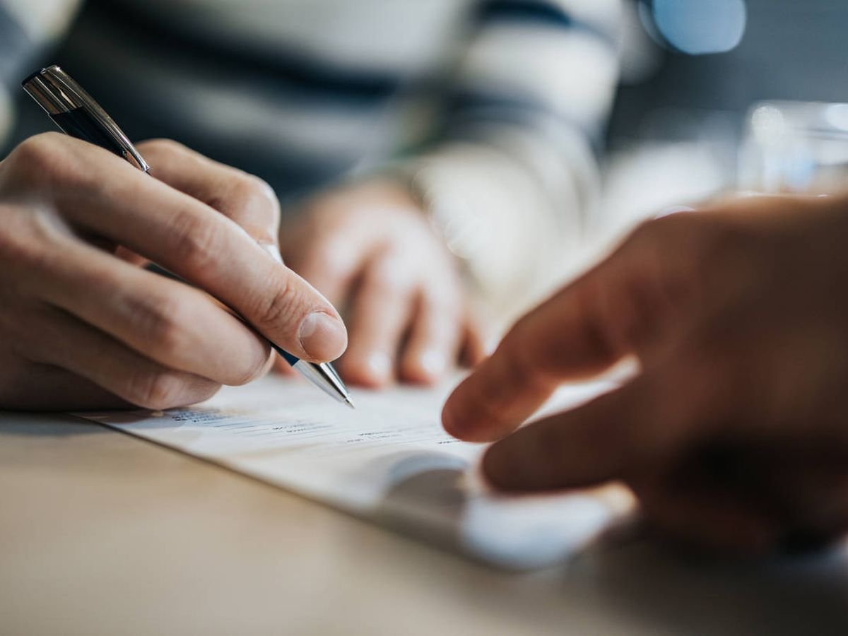 Escribanía Mariana Carnero Rezk | Asesoramiento en Escrituras Públicas, Contratos, Certificaciones y Trámites Legales