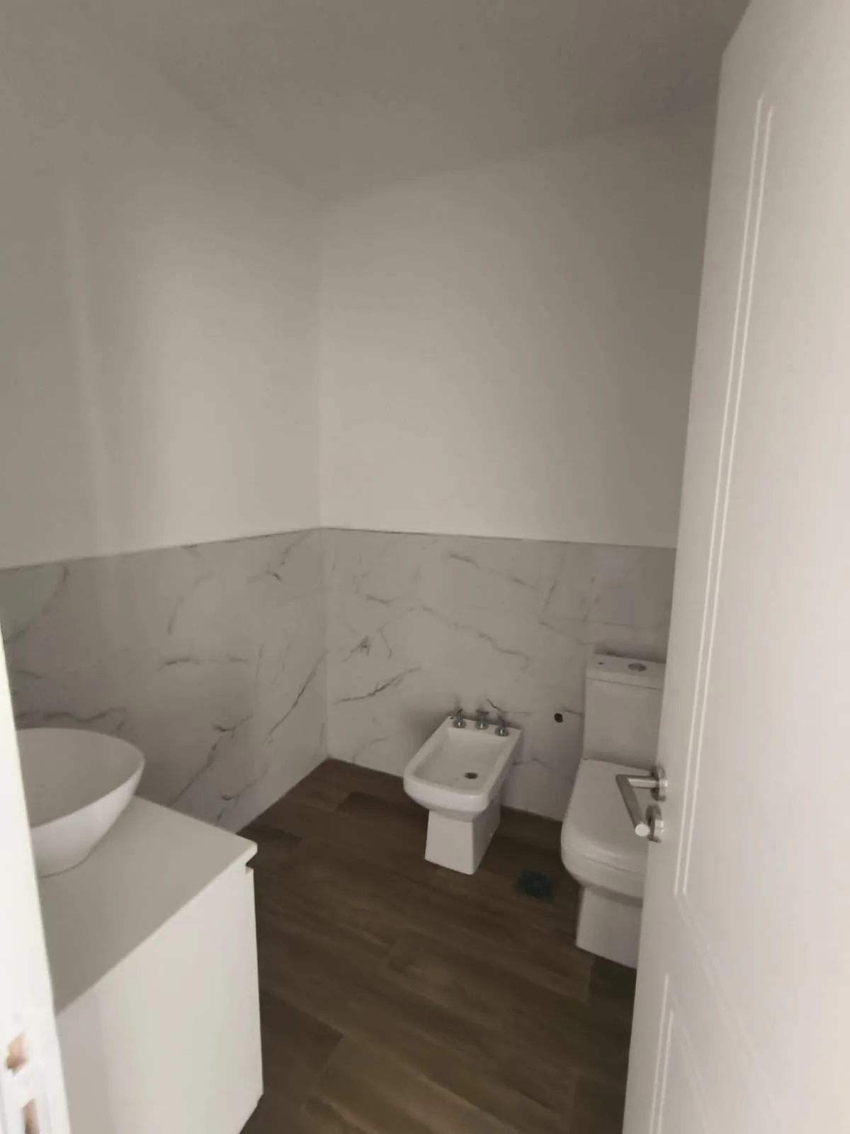 Dúplex a Estrenar de 3 Dorm. y 3 Baños en Venta en Campos de Manantiales