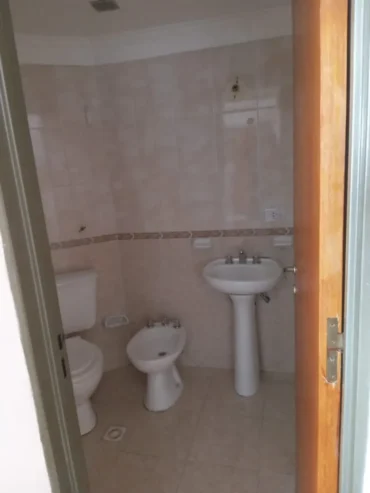 Departamento en Venta de 1 Dormitorio sobre Calle Dean Funes 889, 45 m²