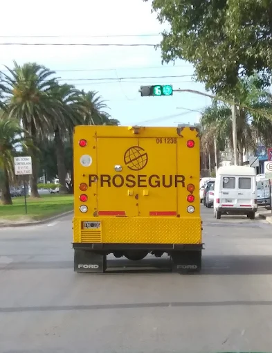 Prosegur Security | Seguridad para Negocios, Alarmas Monitoreadas, Cámaras, Smart Cash y Vigilancia Móvil