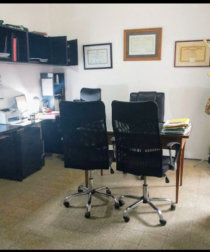 Félix Frías y Consuelo Jara | Estudio Jurídico Integral para Derecho Civil, Derechos Reales y Laboral