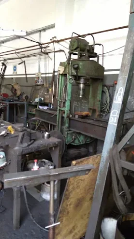 ME CA BI SAS | Tornería Industrial, Fabricación de Piezas Metálicas a Medida con Tecnología Avanzada y Máxima Calidad