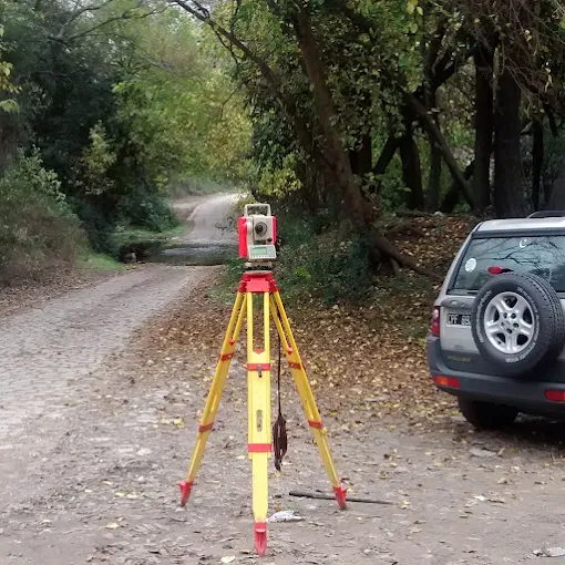 Agrimensura Juárez Beltrán | Mensura, Subdivisión, PH, Posesiones, Curvas de Nivel, Línea de Ribera y Relevamiento con Drone