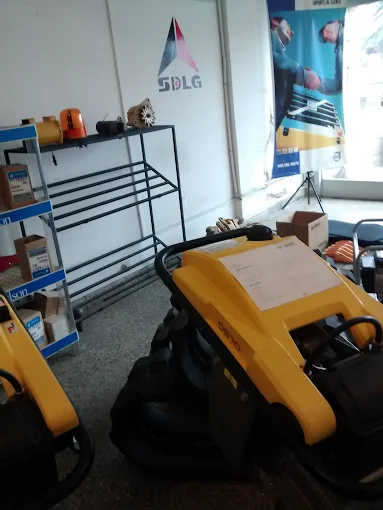 Romeco Rents | Alquiler y Venta de Maquinaria Pesada: Miniexcavadoras, Minicargadoras, Dumpers, Hormigoneras