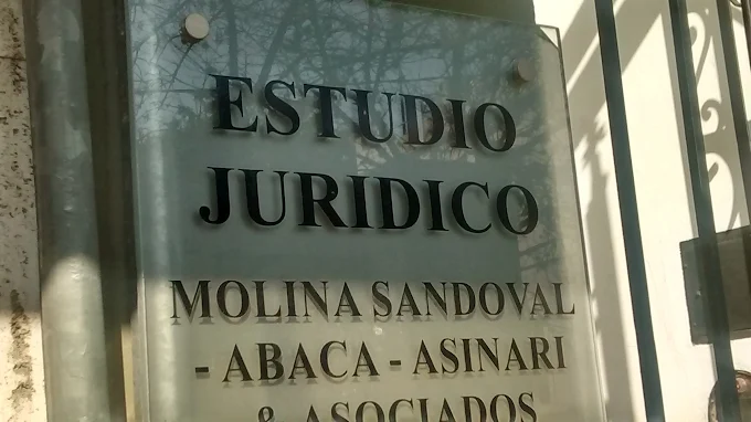 Martín Molina Sandoval | Abogado Laboral para Despidos, Accidentes e Indemnizaciones