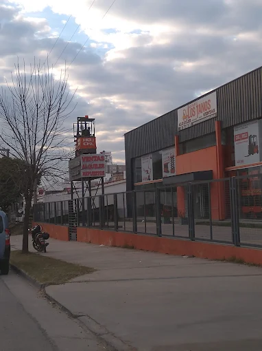 Maquinarias Los Tanos | Venta y Alquiler de Autoelevadores Nuevos y Usados